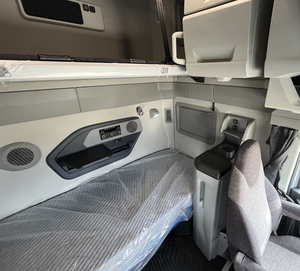 El mejor!! Camión Semirremolque Vol_VO VNL64T 660 VNL64T660 Usado SUPER ECONÓMICO, Modelos 2022, 2023 y 2024 - Product Image 3