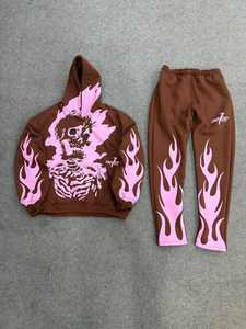 2025 tendencia al por mayor estampado gráfico Rhinestone Distress Casual Vintage Sudadera con capucha en blanco y pantalones de chándal holgados conjuntos hombres chándal - Product Image 5