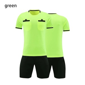 2024 football arbitre uniformes professionnel juge Football maillots Shorts chemises costume poche survêtements vêtements personnalisé - Product Image 3