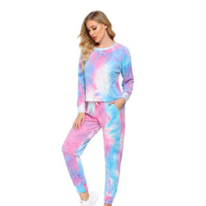 Survêtement confortable à la mode pour hommes et femmes Gym Training Running and Fitness Activewear avec des vêtements de sport durables élégants - Product Image 4