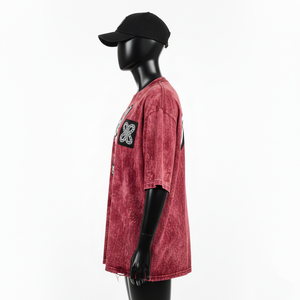 Chemise sans manches pour femmes, jersey de coton de luxe, lavage à l'acide, aspect vintage, teinte rouge foncé, broderie thermocollée, respirante - Product Image 3