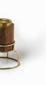 เตาเผาบาคูร์ไม้และโลหะทันสมัย พร้อมฐานโลหะสีทอง ทรงกระบอก ที่ใส่ธูปอูด หรูหรา สไตล์นอร์ดิก สำหรับตกแต่งบ้านและสำนักงาน - Product Image 3