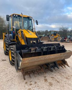 Retroexcavadora Caterpillar 420e/420f usada 2018 con motor Cummins, carga nominal de 15 toneladas a la venta y piezas de repuesto - Product Image 1