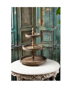 Support à gâteau en bois à deux niveaux, design classique, forme rectangulaire, base en métal, plateau de service décoratif pour présentation sur table, support décoratif - Product Image 6
