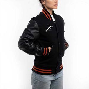 Nueva moda 2025, ropa de mujer de manga larga de cuero, chaqueta Varsity, venta al por mayor, chaquetas de invierno de lana con letras de béisbol para mujer - Product Image 2
