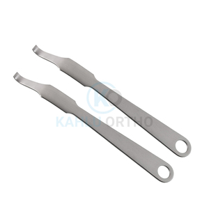 Ensemble de 2 rétracteurs chirurgicaux manuels Hohmann en acier inoxydable de haute qualité, dispositif médical de classe I par KAHLU ORTHOPEDIC - Product Image 1