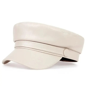 Casquette d'officier élégante en cuir Pu conçue sur mesure, couvre-chef de cérémonie élégant pour reconstitution de la tenue de parade vintage - Product Image 6