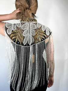 Belle robe burlesque élégante, cape pailletée avec mèches perlées, broderie du cou, logo naturel, robe de club droite dans le dos - Product Image 6