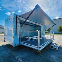 Remorque alimentaire personnalisable vierge et fermée, idéale pour les événements extérieurs et le transport de marchandises