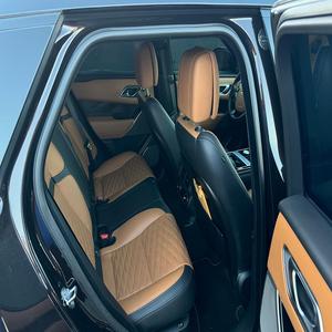 Alerte Offre Exceptionnelle! Range Rover Velar Dynamic Edition 2020 super propre, 542 ch, V8 suralimenté, 4 roues motrices, rouge profond, SUV de luxe - Product Image 4