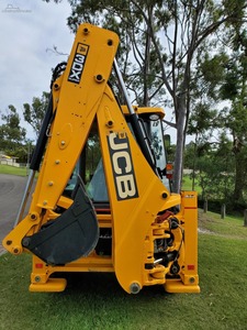 Quality JCB Skid <b>Steer</b> Loader for Sale Perfect for Heavy Lifting and Excavation with User Friendly Controls and Robust Design - Product Image 5