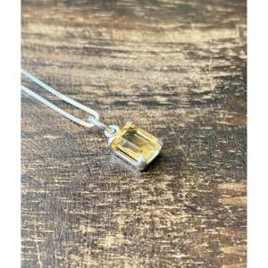 Pendentif en argent sterling semi-précieux taille émeraude Russell Sam pour cadeau, fiançailles, fête, anniversaire, mariage, chaînes numérotées - Product Image 2