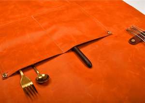 Babero de cuero genuino con logotipo personalizado de alta calidad, herramienta de trabajo para barbacoa resistente hecha a mano, Correa impermeable, delantal con mangas de peluquero - Product Image 6