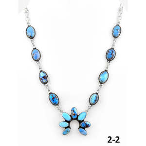 Collier artisanal en turquoise Golden Hills et argent sterling en forme de fleur, cadeau du Southwest - Product Image 1