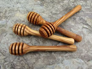 Cuillère à miel en bois artisanale élégante et écologique pour servir du miel naturel, du sirop, des édulcorants, boîte de cuisine quotidienne - Product Image 2