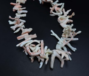 Cuentas con Forma de Palo de Coral Blanco Natural, Collar de Coral Blanco Japonés, Cuentas de Coral Pulidas Hechas a Mano - Product Image 2