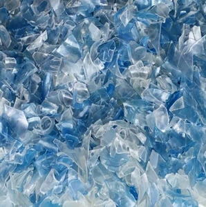 Flocons de bouteilles PET de qualité industrielle, plastique recyclé transparent pour la production de fibres et le moulage, fournisseur en gros - Product Image 5