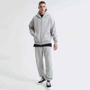 Survêtements pour hommes de haute qualité, design personnalisé OEM, coupe régulière, ensembles de survêtements sportifs en deux pièces, en molleton de coton, survêtements d'hiver pour hommes adultes - Product Image 3