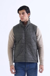 Top Trending Alta calidad con tela de nylon o poliéster Puffer chaquetas de hombre chaleco usando en la temporada de invierno Hecho en Pakistán 2025 - Product Image 3
