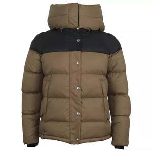Meilleure vente Veste bouffante épaisse d'hiver de style de rue pour hommes Manteaux à capuche de haute qualité avec fermeture à glissière Décoration de poche - Product Image 1