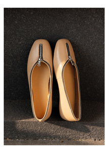 รองเท้าส้นเตี้ยหนังแท้สีเบจสำหรับผู้หญิงรองเท้าบัลเล่ต์มีซิปที่ไม่ซ้ำใครใส่สบายสำหรับฤดูหนาว - Product Image 3