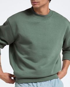 Sweat-shirt ras du cou classique pour hommes - Product Image 3