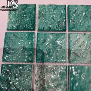 Carreaux de mosaïque en céramique de porcelaine verte de style balinais vintage, carrés, 48x48, pour les murs de piscine, le sol, la salle de bain, l'aménagement paysager de la cour - Product Image 1