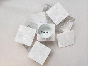 Tradebyd Accessoire de table de luxe incrusté de nacre fait à la main pour les maisons modernes - Product Image 3