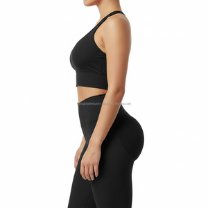 Ensemble de sport côtelé sans couture 5 pièces pour femme, personnalisé OEM, avec haut asymétrique, taille haute et résistant aux squats, idéal pour le yoga et l'entraînement. - Product Image 1
