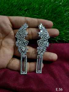 CONJUNTO DE PENDIENTES ESTILO CLÁSICO DE DIAMANTE AMERICANO PARA BODAS CONJUNTO DE PENDIENTES ESTILO CLÁSICO DE MODA PARA MUJER Y NIÑA - Product Image 6