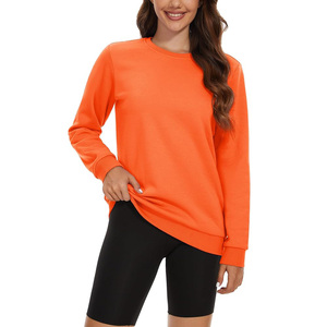 Sweat-shirt pull doux et chaud avec logo personnalisé pour femmes avec doublure polaire Technique de lavage à l'acide pour vêtements décontractés Remises sur les commandes en gros - Product Image 1