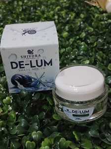 Suero Hidratante Antienvejecimiento de Alta Calidad con Árbol de Té Orgánico, Niacinamida y Ácido Hialurónico para el Cuidado Facial y de los Ojos - Product Image 2