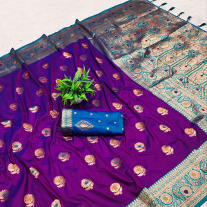 ส่าหรีผ้าไหมนุ่มลายผีเสื้อพร้อมดอกไม้ผ้าทอจากซารีชุดปาร์ตี้ส่าหรี - Product Image 1