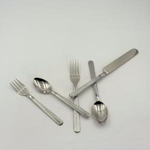 Ensemble de couverts de luxe haut de gamme en acier inoxydable 202, comprenant couteau, fourchette et cuillère, pour hôtels, cadeaux d'affaires, finition miroir - Product Image 6