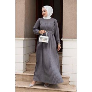 Stone Detailed Vestido Hijab Plisado Gris - Product Image 3