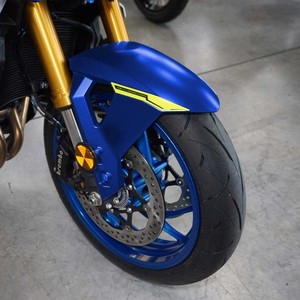 Parafango Adesivo Fluorescente Giallo per Moto Suzuki GSX-S 950 - Product Image 1