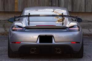 2024 718 Cay Man AWD Turbo R18 Voiture à faible kilométrage Boîte de vitesses automatique Conduite à gauche État neuf Essence - Product Image 5