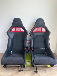 เบาะนั่งคาร์บอนแบบพับได้สำหรับรถปอร์เช่ 997 911 GT3 GT2 Spyder GTS 991 Boxster Turbo - Product Image 2