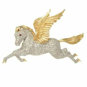 Casting Metal Pegasus Ornaments Hot Selling Desktop Decor Metal Toy Crafts Wholesale price supplier