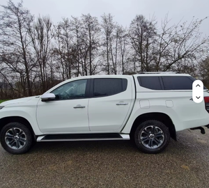 Mitsubishi L200 I Doble Cabina Usada Recientemente, Volante a la Izquierda, Modelo 2023, Emisión Euro IV, 6 Asientos, 300-400 CV, 100% en Perfecto Estado - Product Image 1