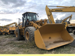 Cargadora de Ruedas Caterpillar Cat 966h de Segunda Mano, Modelo 2022, Carga Nominal de 20 Toneladas, Motor y Caja de Cambios en Buen Estado - Product Image 2