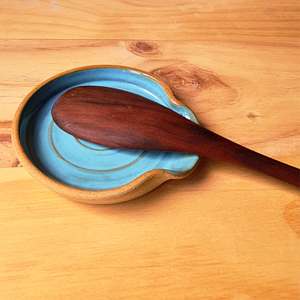 ที่วางช้อนโลหะ สวยงาม ใช้งานได้จริง สแตนเลสสตีลแบบกำหนดเอง เป็นมิตรกับสิ่งแวดล้อม ปลอดภัยสำหรับเครื่องล้างจานและเตาอบ สีตามสั่ง ทำด้วยมือ - Product Image 1