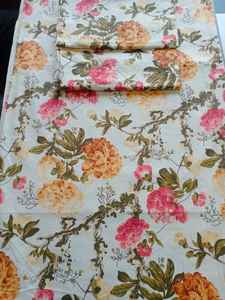 Sábanas de 100% algodón hechas a medida en varios tamaños en diseños florales en diseños de flores de color azul océano para fines de reventa. - Product Image 6