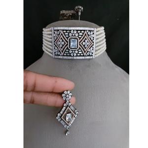 Juego de Gargantilla AD de diseñador para niñas y mujeres, perfecto para celebraciones, juego de gargantilla de diamantes americanos con clase para uso étnico - Product Image 1