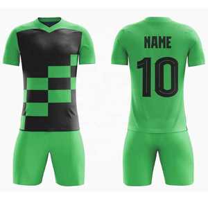 Venta al por mayor 2024 Custom Soccer Team Jersey Uniforms Golden Football Kits Vintage manga corta XL Camisas No hay comentarios todavía - Product Image 5