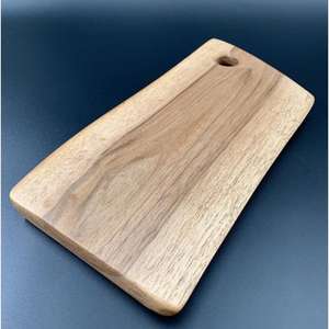 Tabla de cortar de madera artesanal duradera de la mejor calidad para uso en cocina con acabado de primera calidad para chefs profesionales - Product Image 1