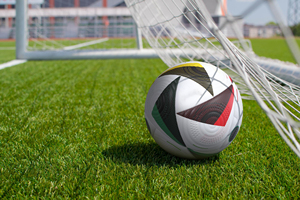 Ballon de football de haute qualité en cuir Pu matériel cuir Pvc pour basket-ball Football et toutes sortes de balles - Product Image 4