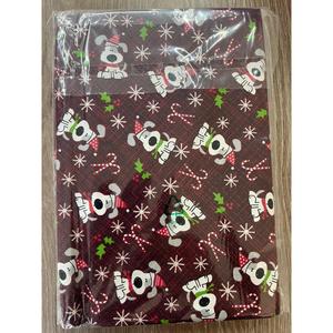 Tela Popelina 100% Algodón, Color Borgoña, con Diseño Festivo de Perros y Dulces, 112x300cm, Estilo Liso, Tejido para Manualidades - Product Image 3
