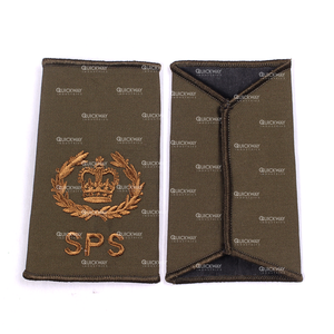 QUICK WAY INDUSTRIES Par de pasadores de hombro verde oliva con bordado negro, accesorio de uniforme OEM - Product Image 2
