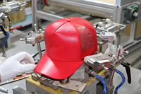 Gorra Trucker de Cuero PU Roja, 6 Paneles, Parte Trasera de Malla, Ajustable, Unisex, Casual, Color Sólido, Talla Adulto